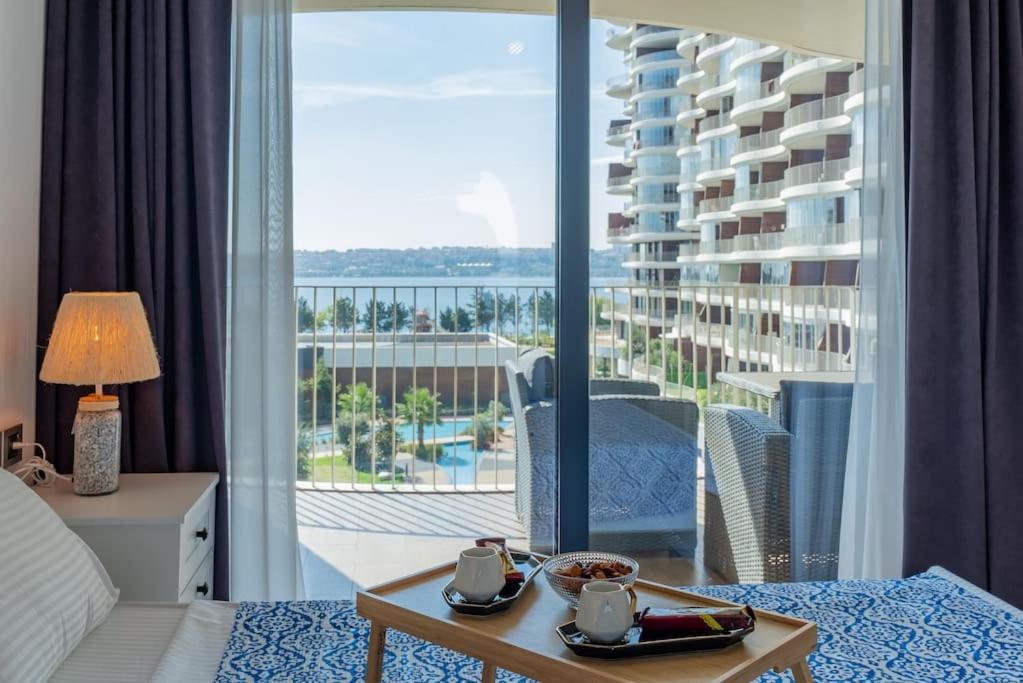 Golden Stones House Sea And Lake View Istanbul Luaran gambar