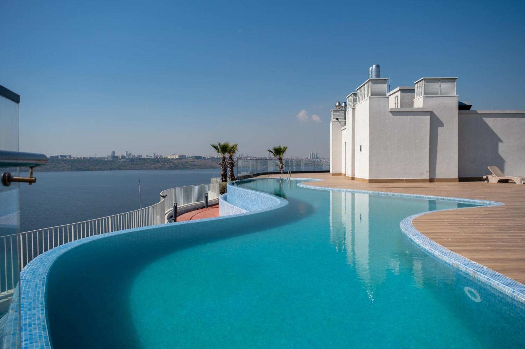 Golden Stones House Sea And Lake View Istanbul Luaran gambar